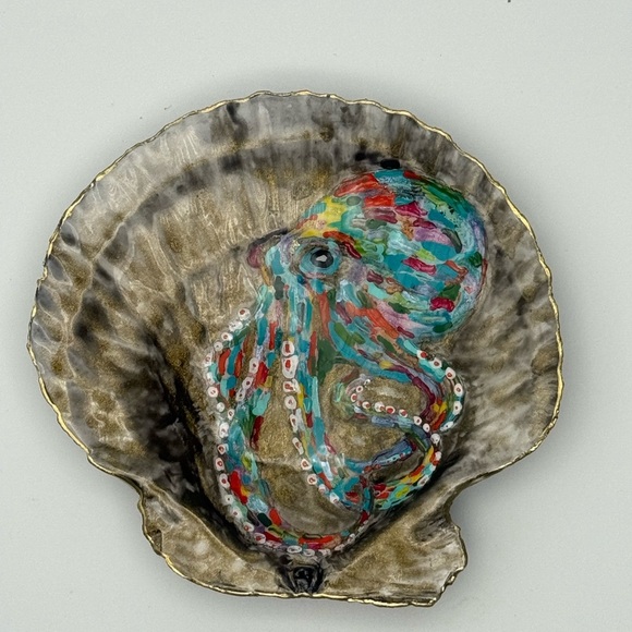 Colorful Octopus Painted Shell - Picture 3 of 6